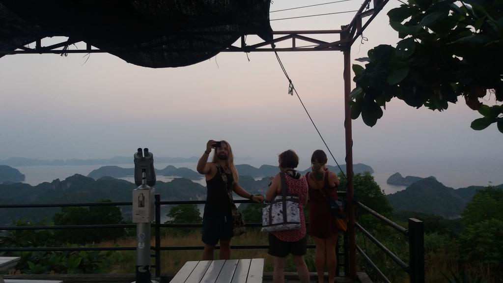 Nam Phuong Hotel Dong Khe Sau Eksteriør bilde