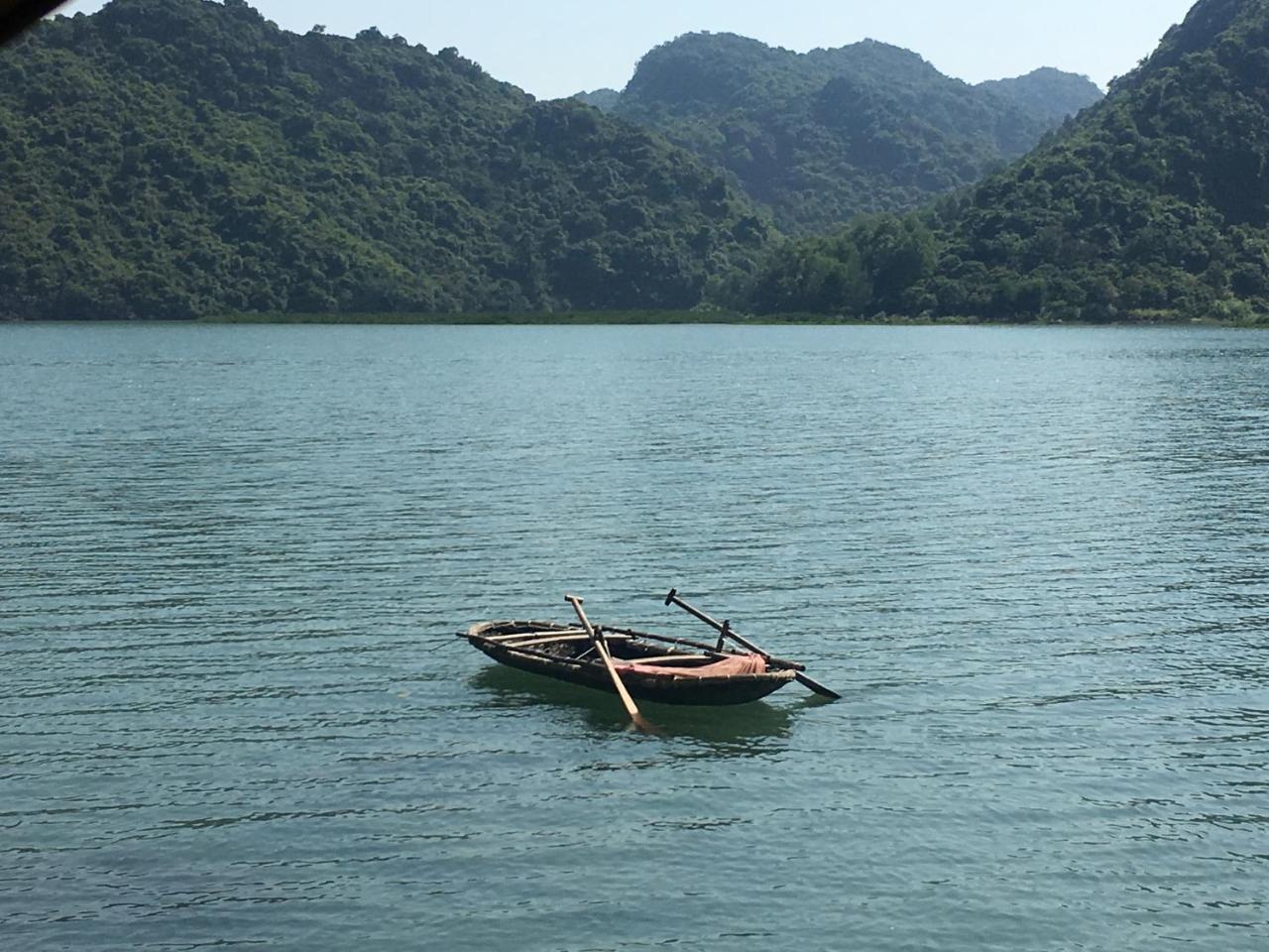 Nam Phuong Hotel Dong Khe Sau Eksteriør bilde